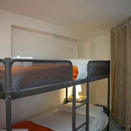 Domus Lord Byron Formia